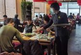 山东春节消费市场活跃 餐饮业销售收入2.1亿元