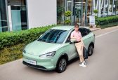 哪吒V、五菱缤果进决赛圈，争夺10万级新能源车一哥