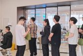 术后1.2 清晰视界！南昌爱尔卢恒松助财务人告别高度近视