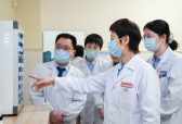 国际甲状腺知识宣传周：甲亢甲减致眼突，东莞爱尔眼科“甲状腺眼病门诊”护航规范诊疗