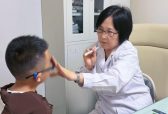 5岁近视1200度！盲父奔波百余公里为子求医，昆明爱尔眼科后巩膜加固术助其守住光明